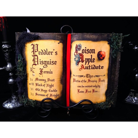 SNOW WHITE Peddlers Disguise Poison Apple Antidote Halloween Evil Queen Spell - Picture 1 of 5